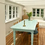 בית נופש Forest House With Private Grounds In Liseleje